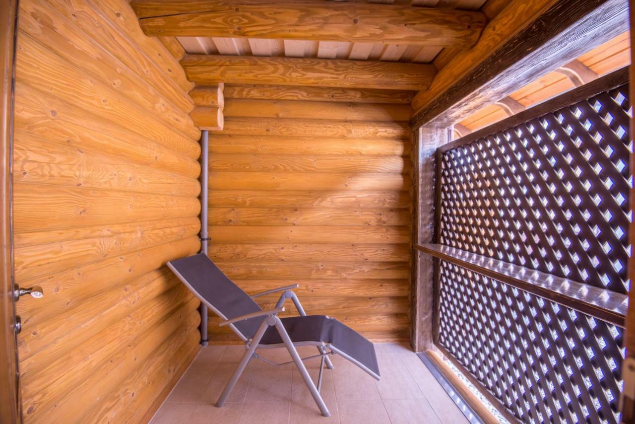 Drei Baeren Inn Aichach Extérieur photo
